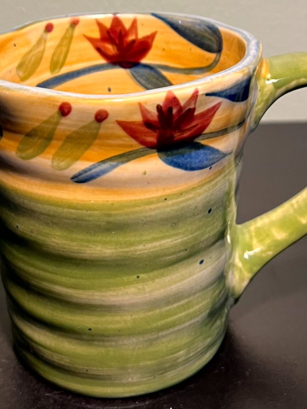 Pier 1 Imports Elizabeth Mug Red Floral Green Ribbed Stoneware Coffee Cup 17oz